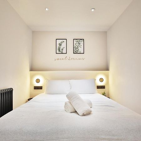Stunning Luxury Townhouse In Centre Of Manchester Exterior foto