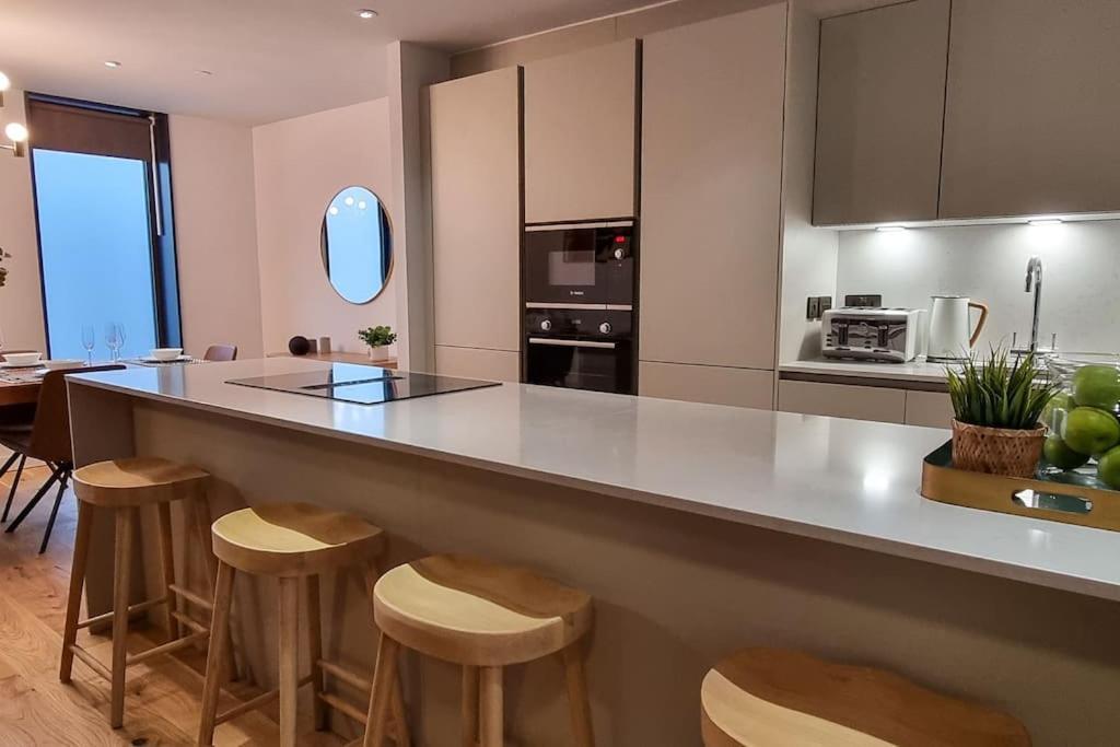 Stunning Luxury Townhouse In Centre Of Manchester Exterior foto